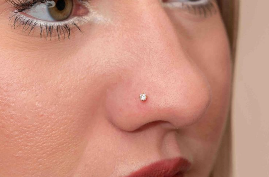 Signification piercing nez droite Agate Piercing